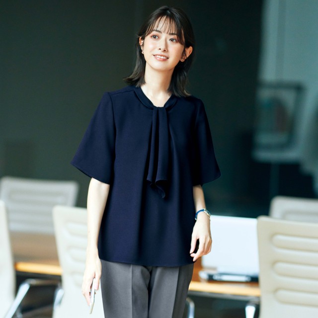 STUMBLY ジレ プルオーバーブラウス STUMBLY ジレ プルオーバーブラウス